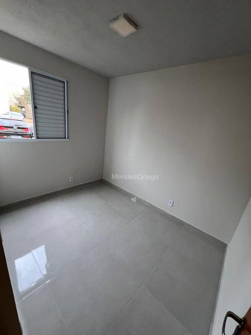 Apartamento à venda com 2 quartos, 43m² - Foto 15