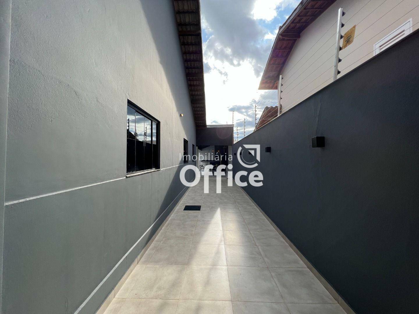 Casa à venda com 3 quartos, 220m² - Foto 7