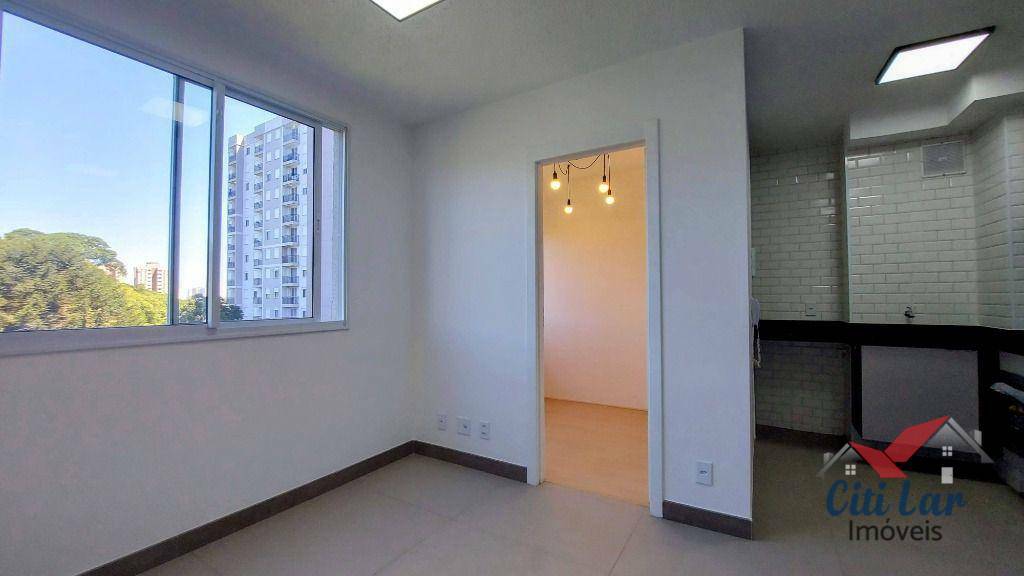 Apartamento para alugar com 2 quartos, 36m² - Foto 4