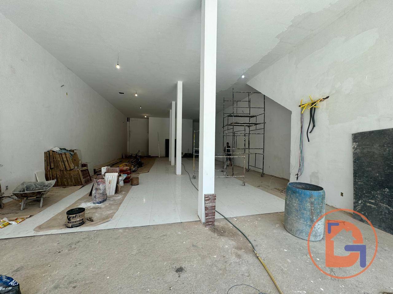 Loja-Salão para alugar, 240m² - Foto 3