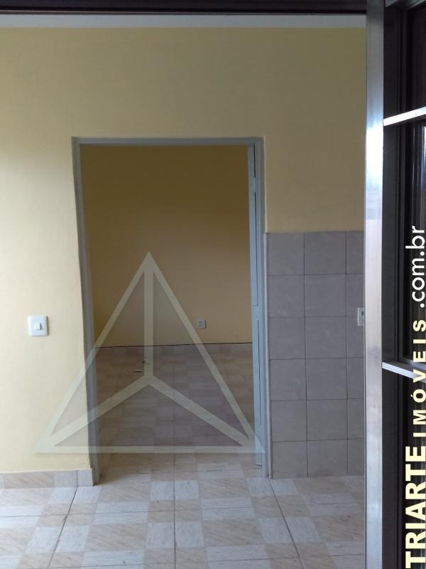 Casa para alugar com 3 quartos, 110m² - Foto 12