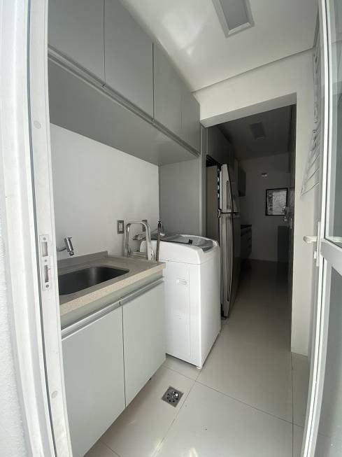 Apartamento à venda com 2 quartos, 83m² - Foto 11