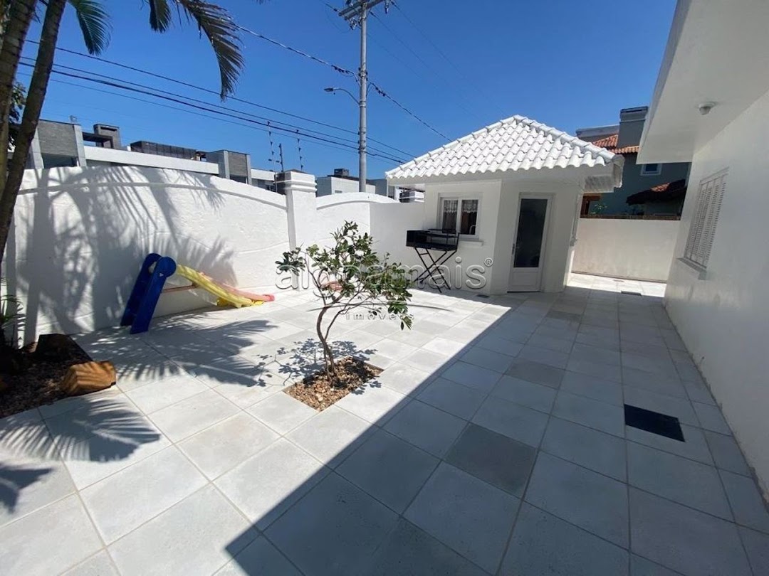 Casa de Condomínio à venda com 4 quartos, 208m² - Foto 7