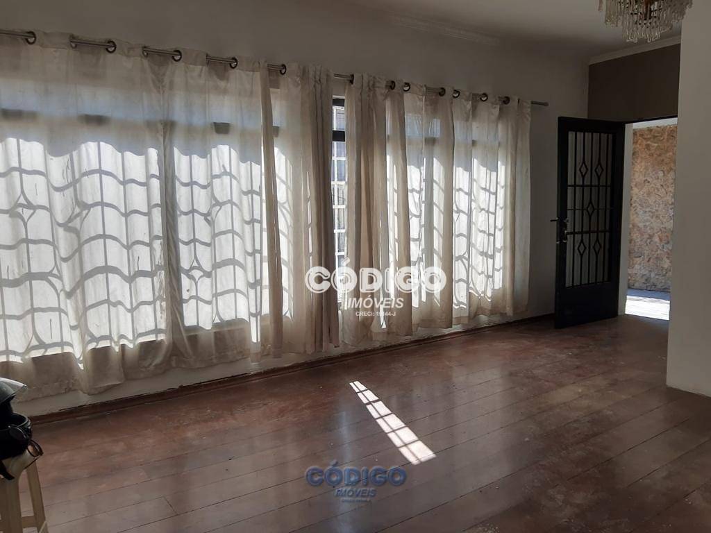 Casa à venda com 5 quartos, 700m² - Foto 3