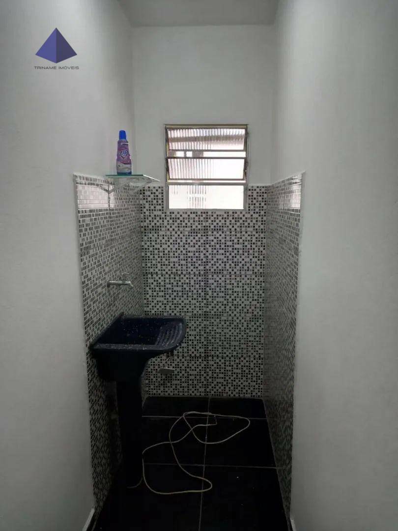 Sobrado à venda com 4 quartos, 5m² - Foto 12