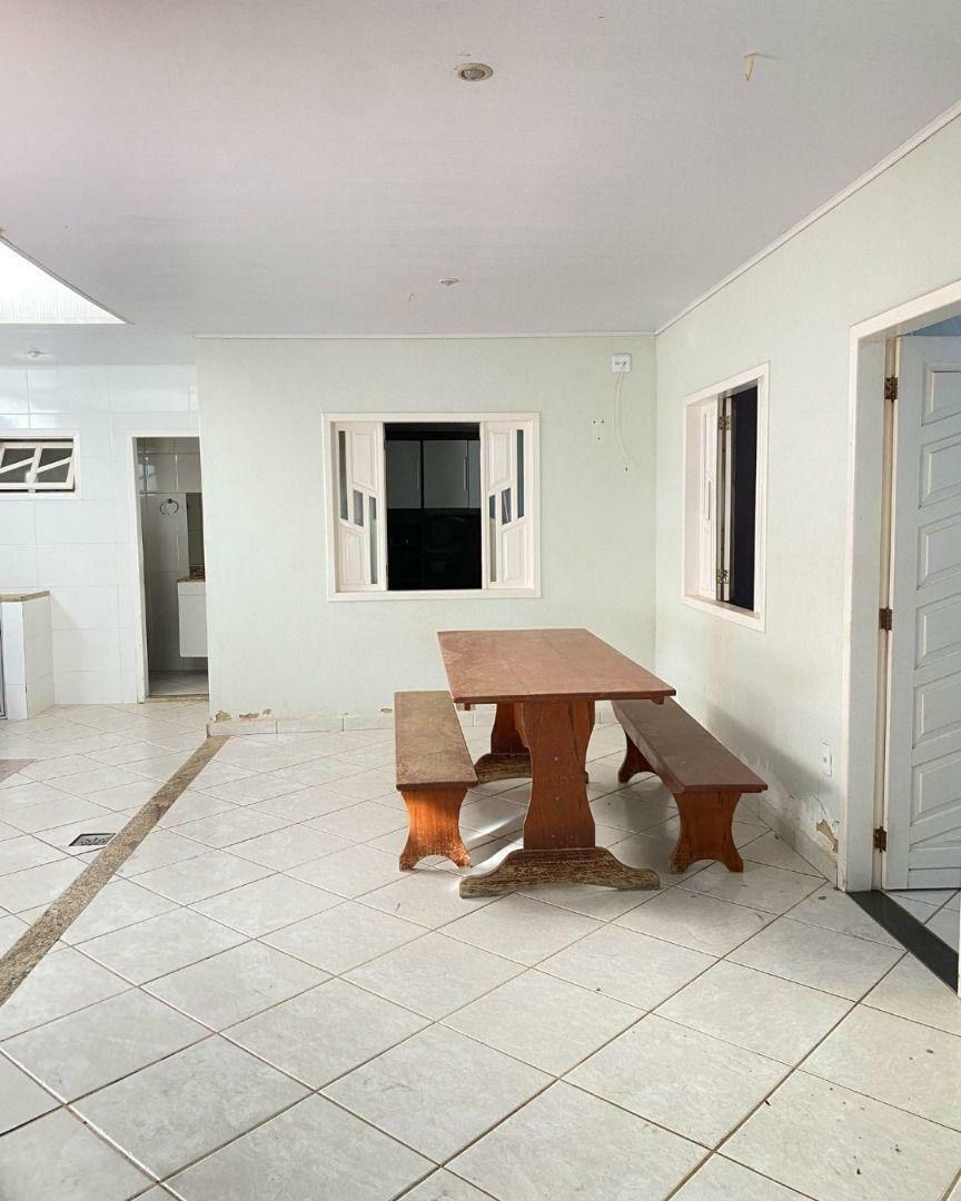 Casa à venda com 3 quartos, 180M2 - Foto 5