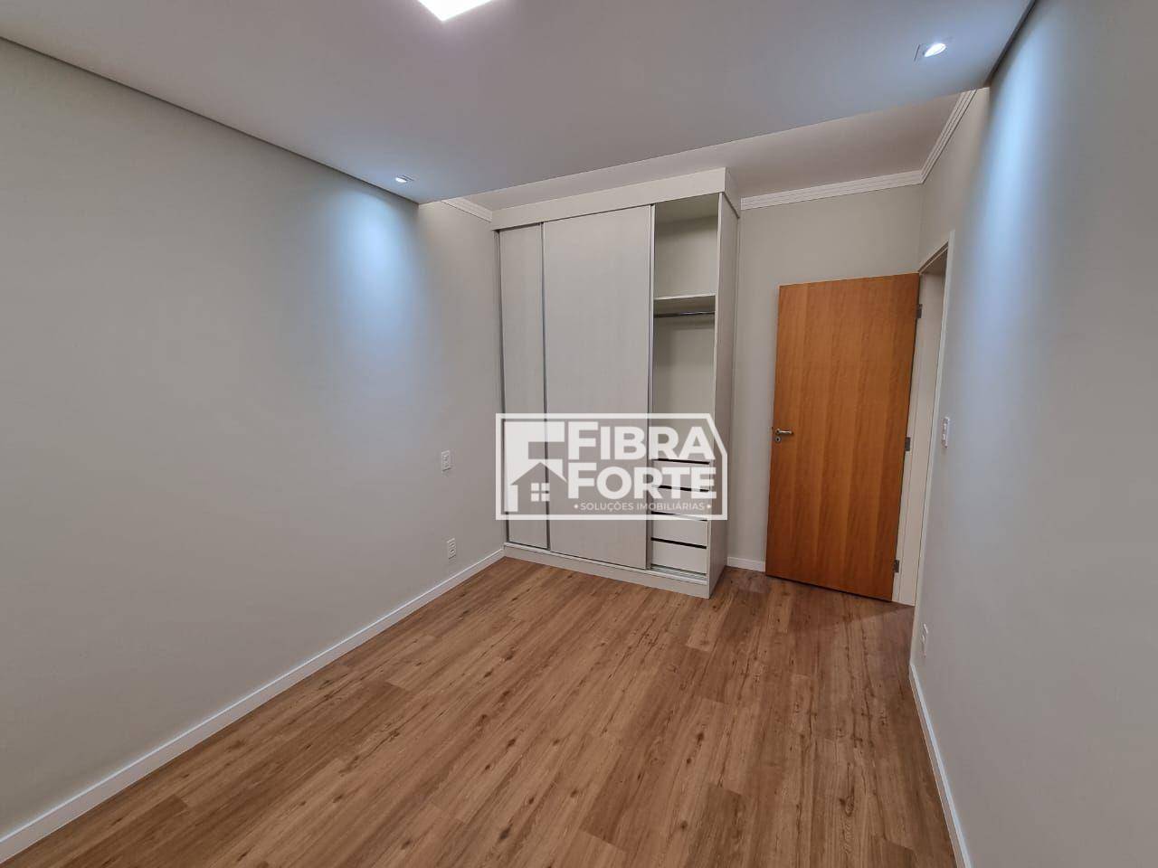 Apartamento à venda com 3 quartos, 200m² - Foto 27