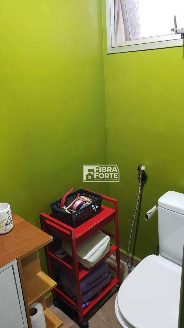 Apartamento para alugar com 1 quarto, 56m² - Foto 24