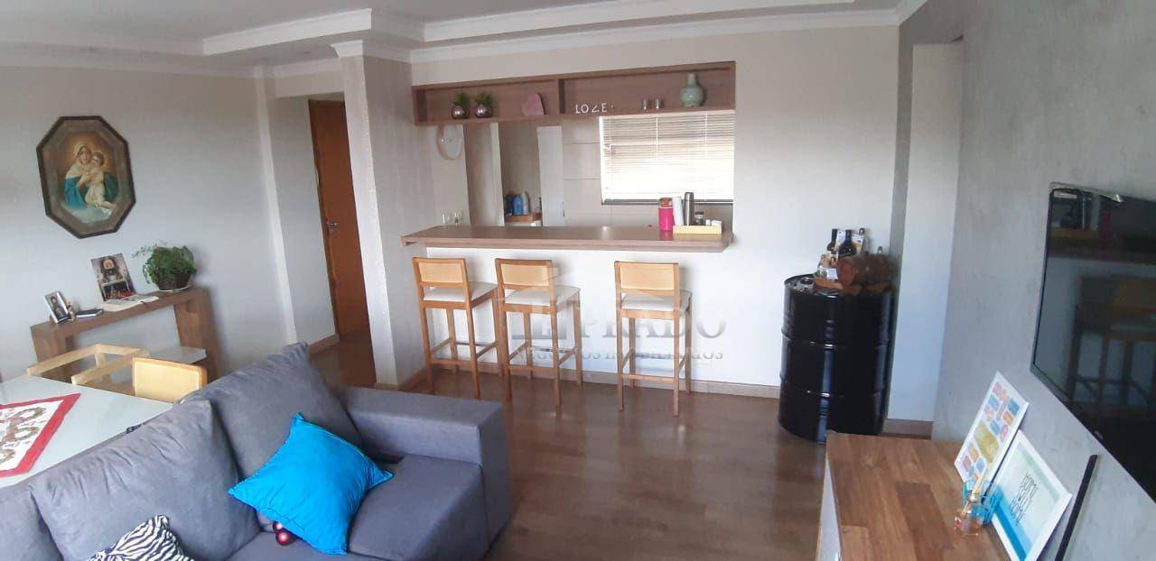 Apartamento à venda com 2 quartos, 70m² - Foto 14