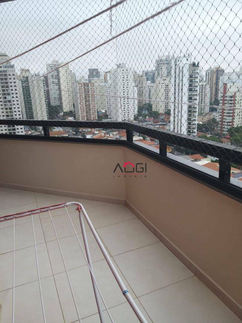 Apartamento à venda com 3 quartos, 197m² - Foto 8