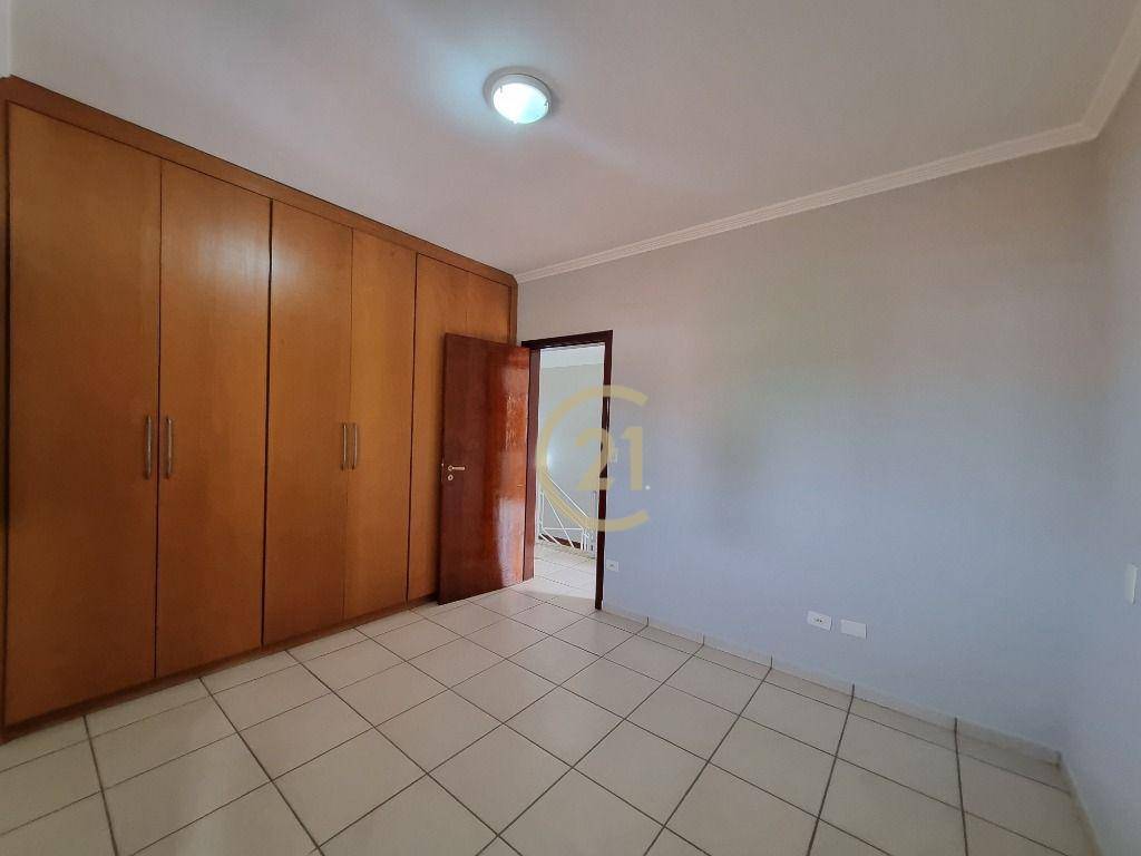 Sobrado à venda com 4 quartos, 294m² - Foto 14