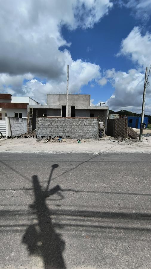 Casa à venda com 3 quartos, 65m² - Foto 1