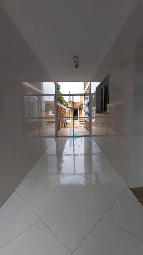 Casa à venda com 3 quartos, 380m² - Foto 20