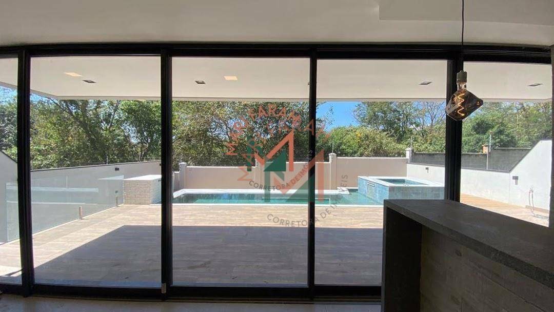 Casa de Condomínio à venda com 4 quartos, 387m² - Foto 9