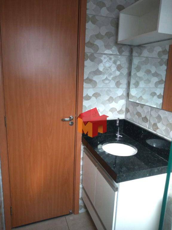 Apartamento à venda com 2 quartos, 44m² - Foto 10