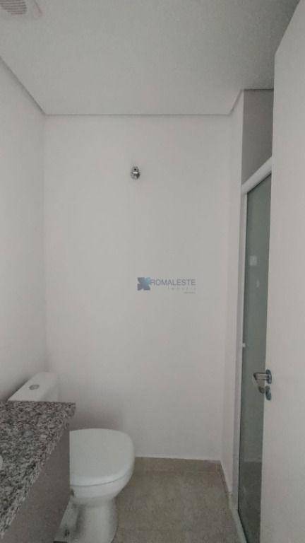 Apartamento à venda com 2 quartos, 40m² - Foto 14