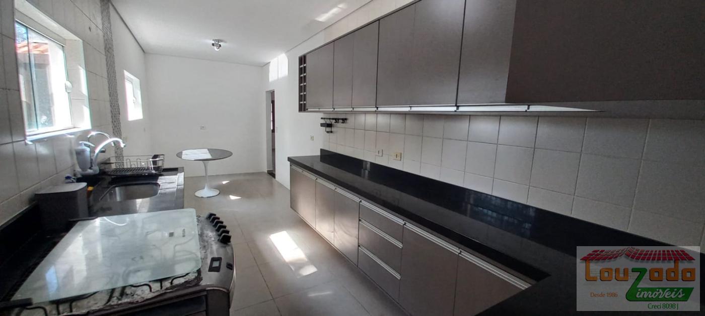 Sobrado à venda com 3 quartos, 260m² - Foto 5