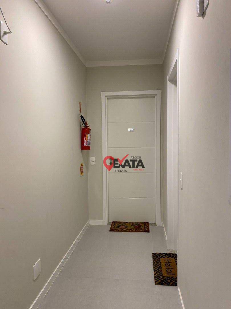 Apartamento à venda com 2 quartos, 78m² - Foto 5