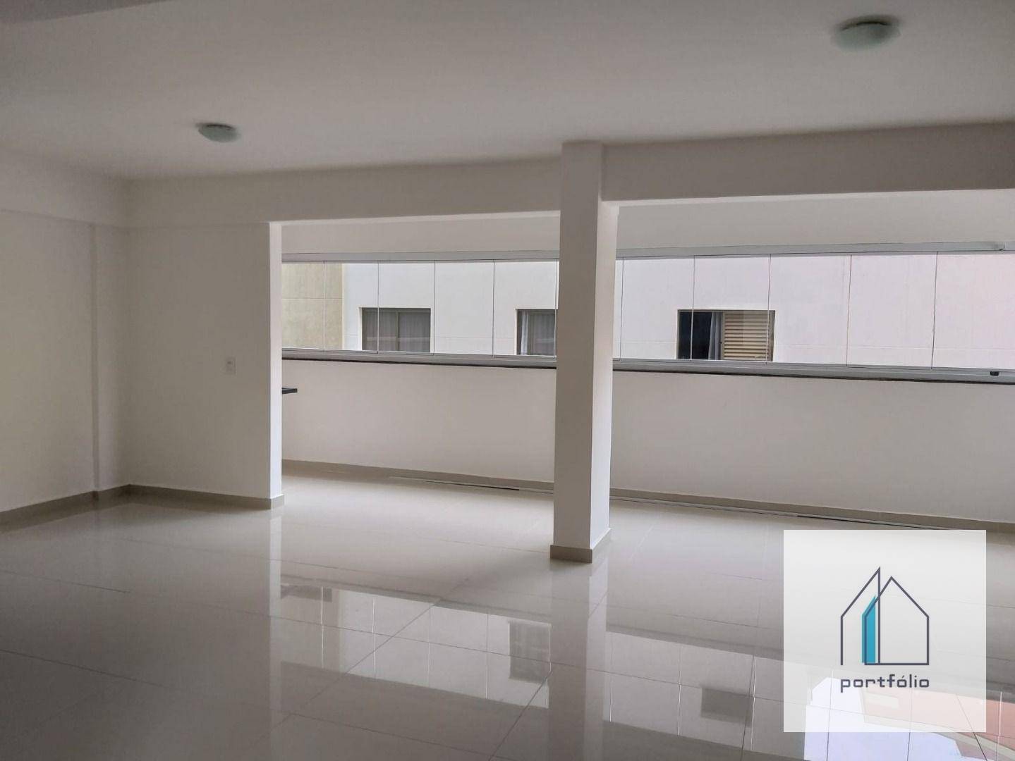 Apartamento à venda com 3 quartos, 107m² - Foto 3