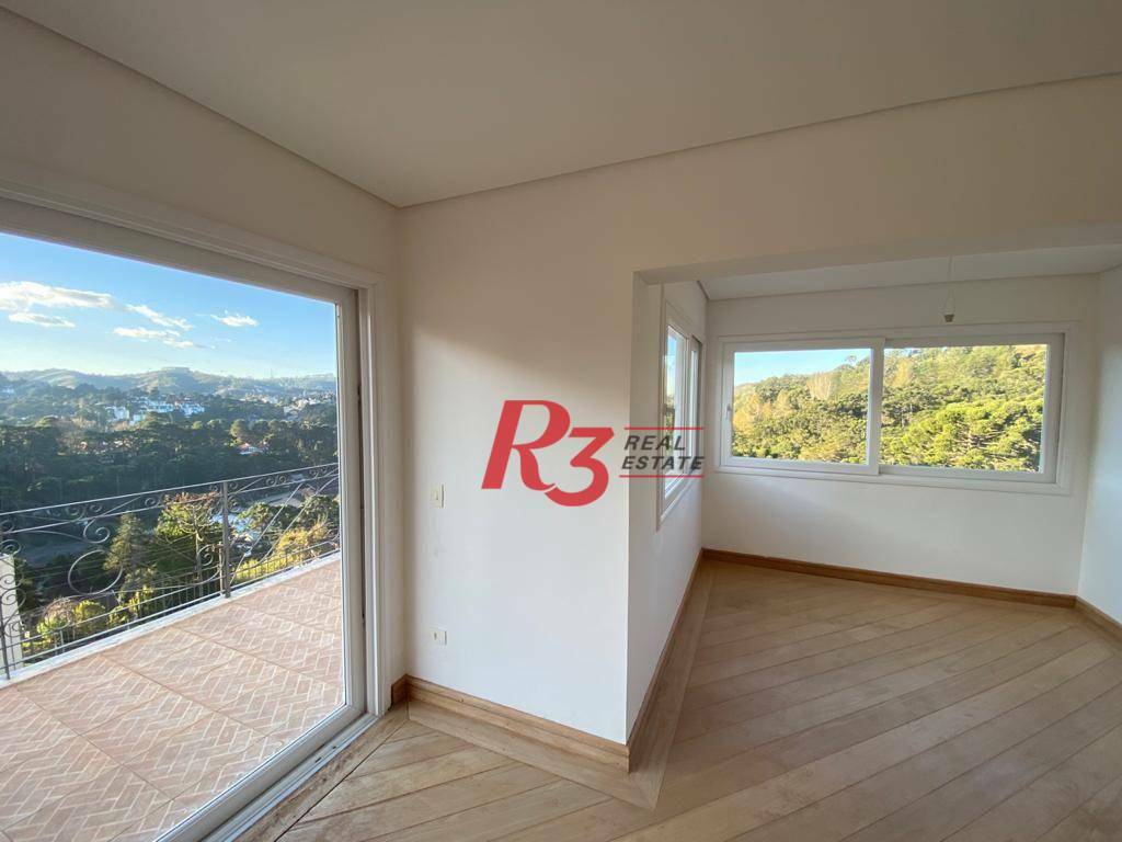 Casa à venda com 4 quartos, 321m² - Foto 14