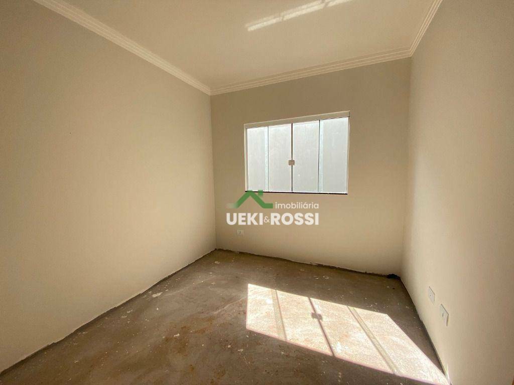 Casa à venda com 2 quartos, 68m² - Foto 12