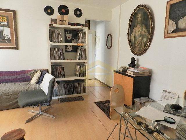 Apartamento à venda com 2 quartos, 50m² - Foto 3