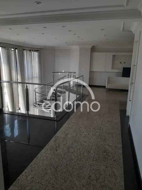 Apartamento para alugar com 4 quartos, 348m² - Foto 3