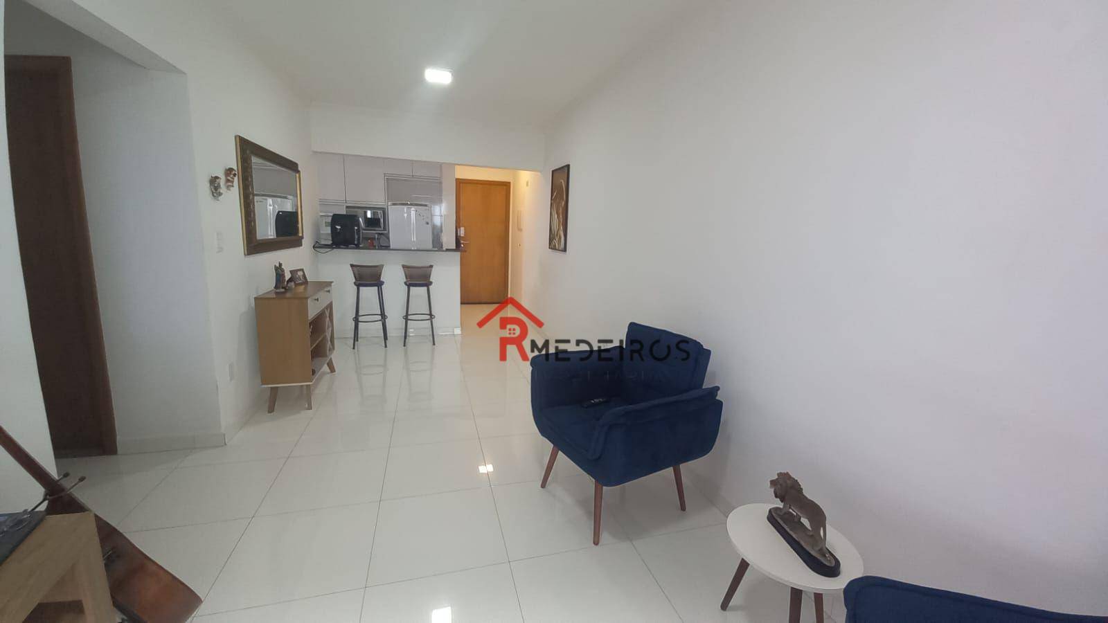 Apartamento à venda com 2 quartos, 71m² - Foto 3