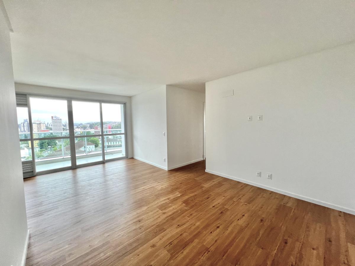 Apartamento à venda com 3 quartos, 87m² - Foto 2