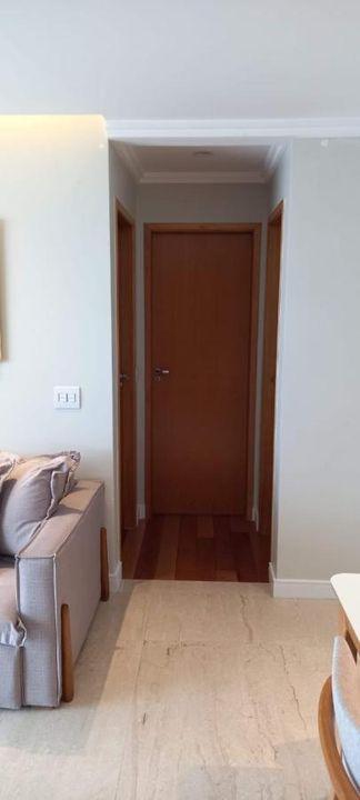 Apartamento à venda com 2 quartos, 68m² - Foto 5