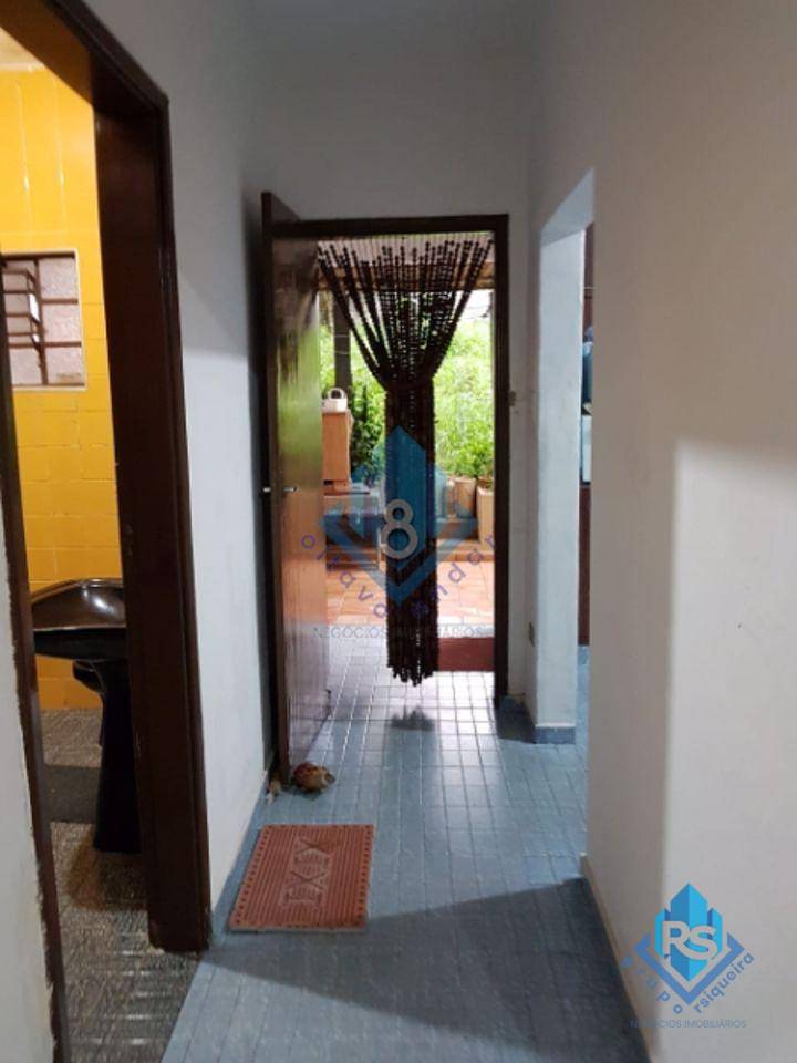 Casa à venda com 2 quartos, 200m² - Foto 18