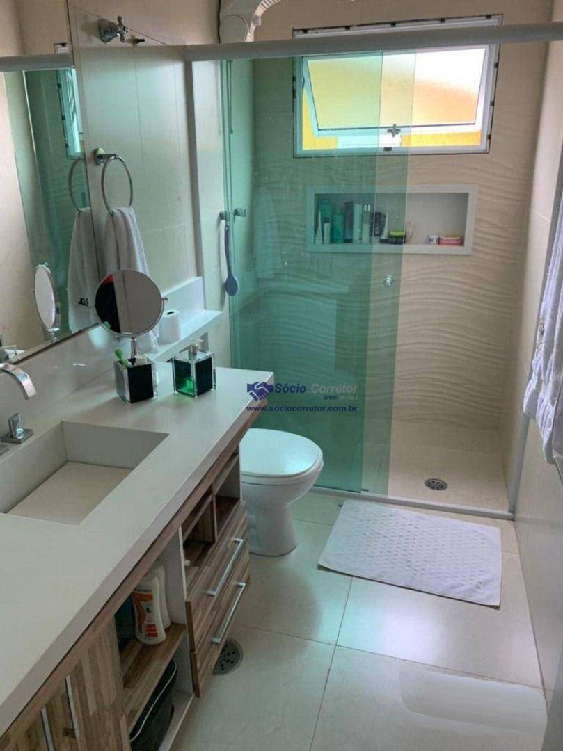 Sobrado à venda com 4 quartos, 200m² - Foto 18