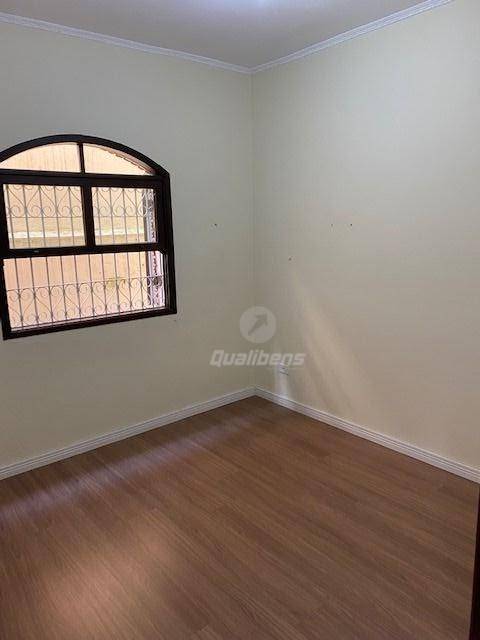 Casa para alugar com 3 quartos, 200m² - Foto 10