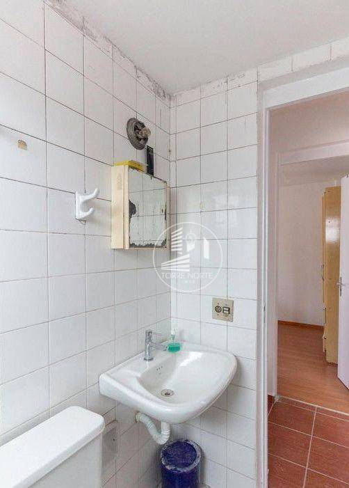 Apartamento à venda com 2 quartos, 52m² - Foto 17