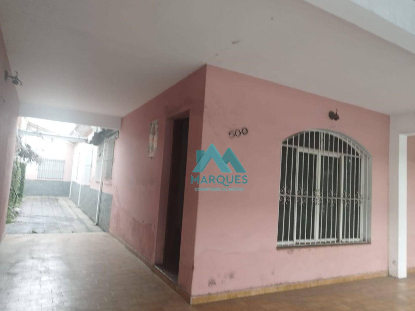 Casa à venda com 3 quartos, 239m² - Foto 3