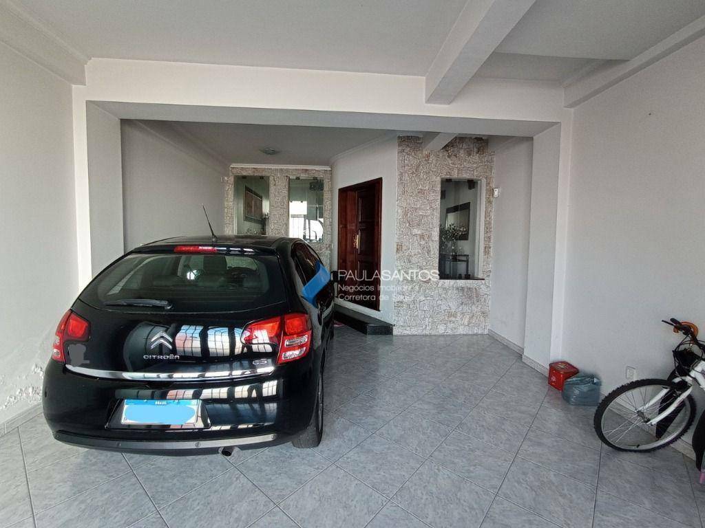 Casa à venda com 3 quartos, 182m² - Foto 2