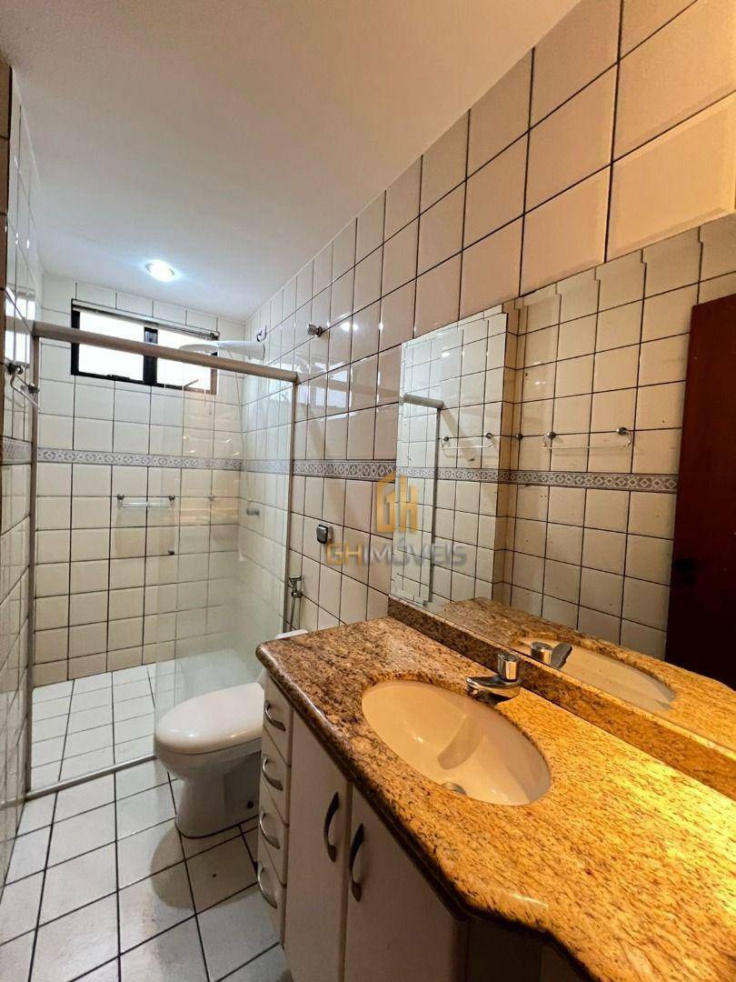 Apartamento à venda com 3 quartos, 121m² - Foto 12