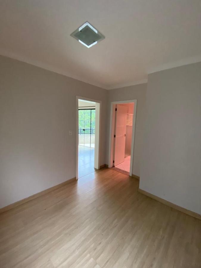 Apartamento à venda com 3 quartos, 211m² - Foto 42