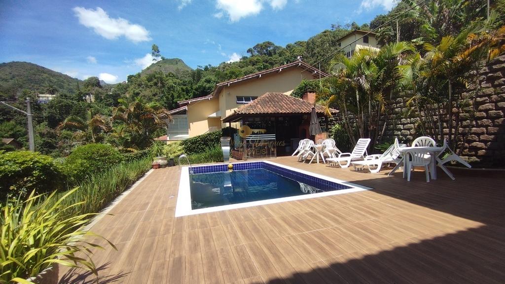 Casa à venda com 4 quartos, 900m² - Foto 6