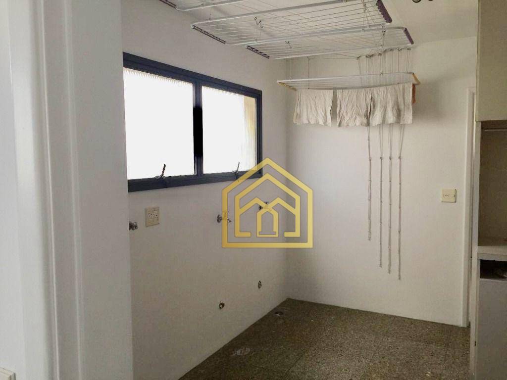 Apartamento à venda com 4 quartos, 378m² - Foto 35