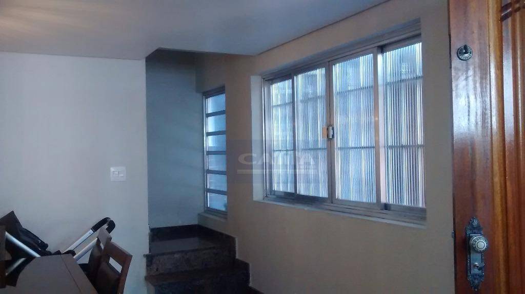 Sobrado à venda com 3 quartos, 240m² - Foto 6