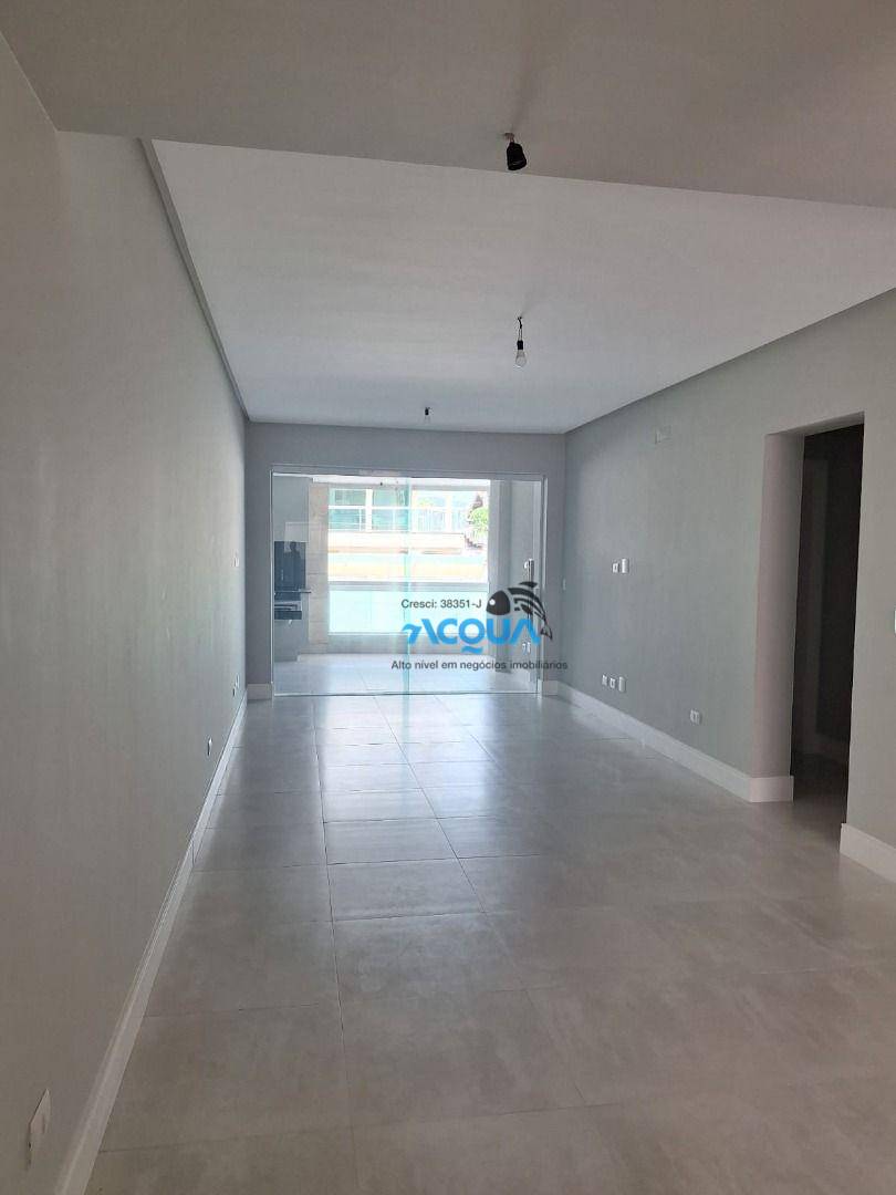 Apartamento à venda com 3 quartos, 117m² - Foto 2