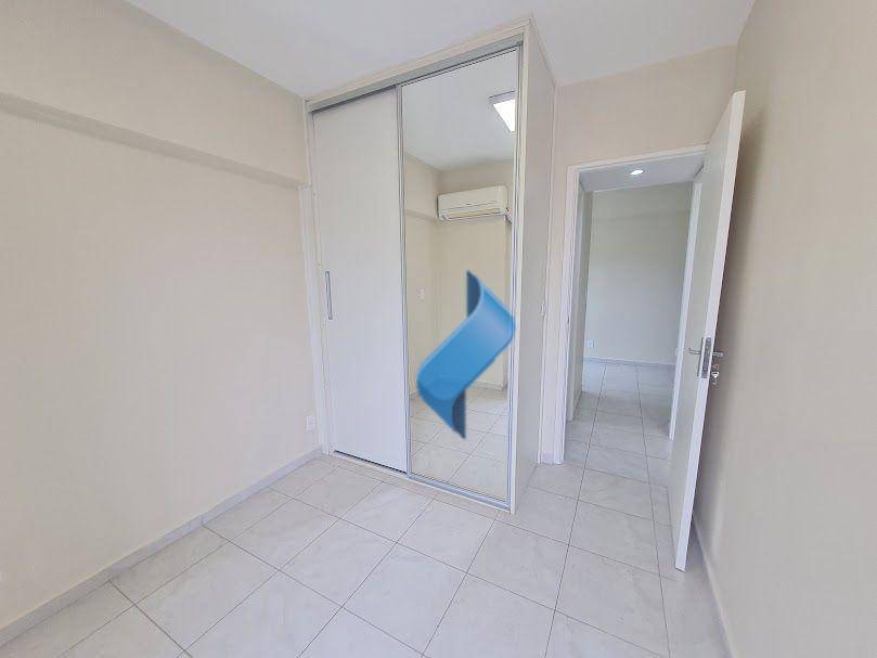 Apartamento à venda com 2 quartos, 52m² - Foto 12