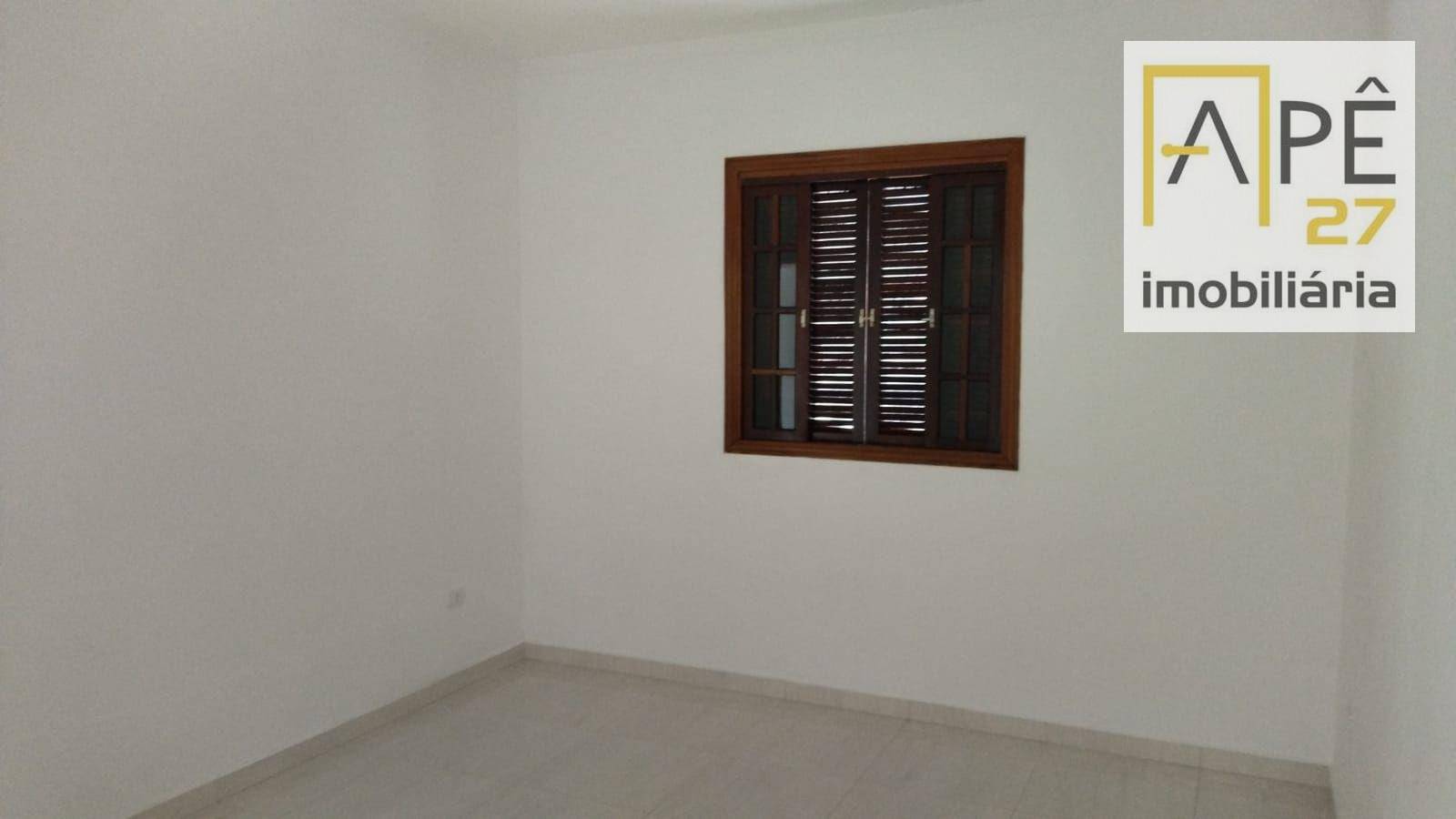 Casa à venda com 2 quartos, 270M2 - Foto 11