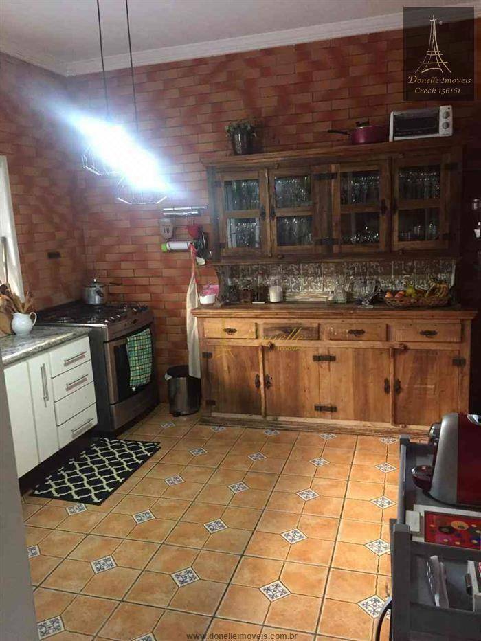 Casa de Condomínio à venda com 3 quartos, 263m² - Foto 3