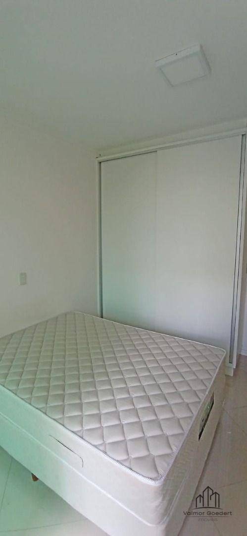 Apartamento à venda com 3 quartos, 138m² - Foto 14