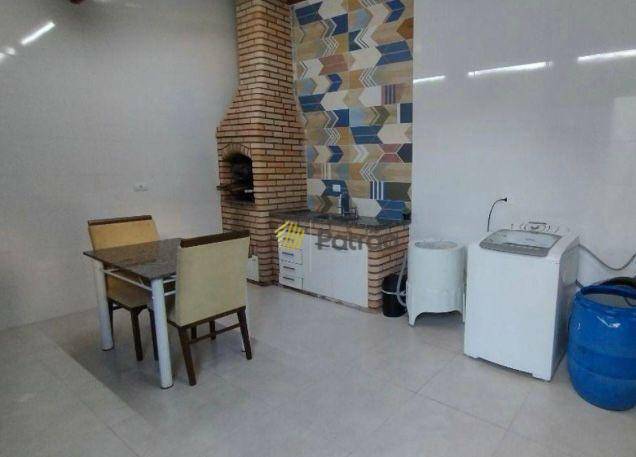 Sobrado à venda com 3 quartos, 198m² - Foto 11