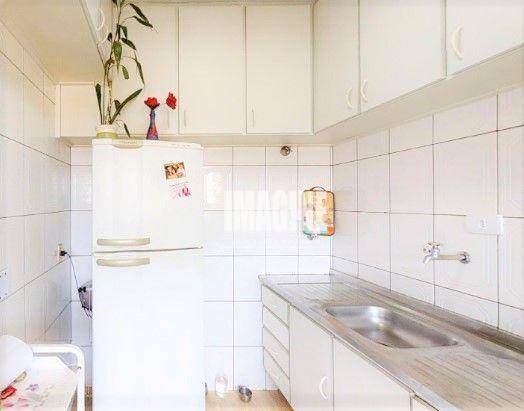 Apartamento à venda com 2 quartos, 66m² - Foto 15