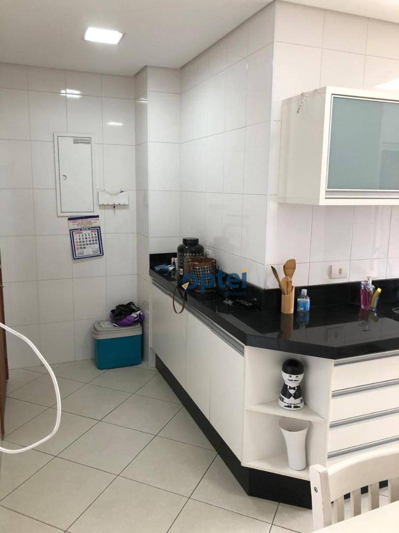 Apartamento à venda com 3 quartos, 185m² - Foto 7