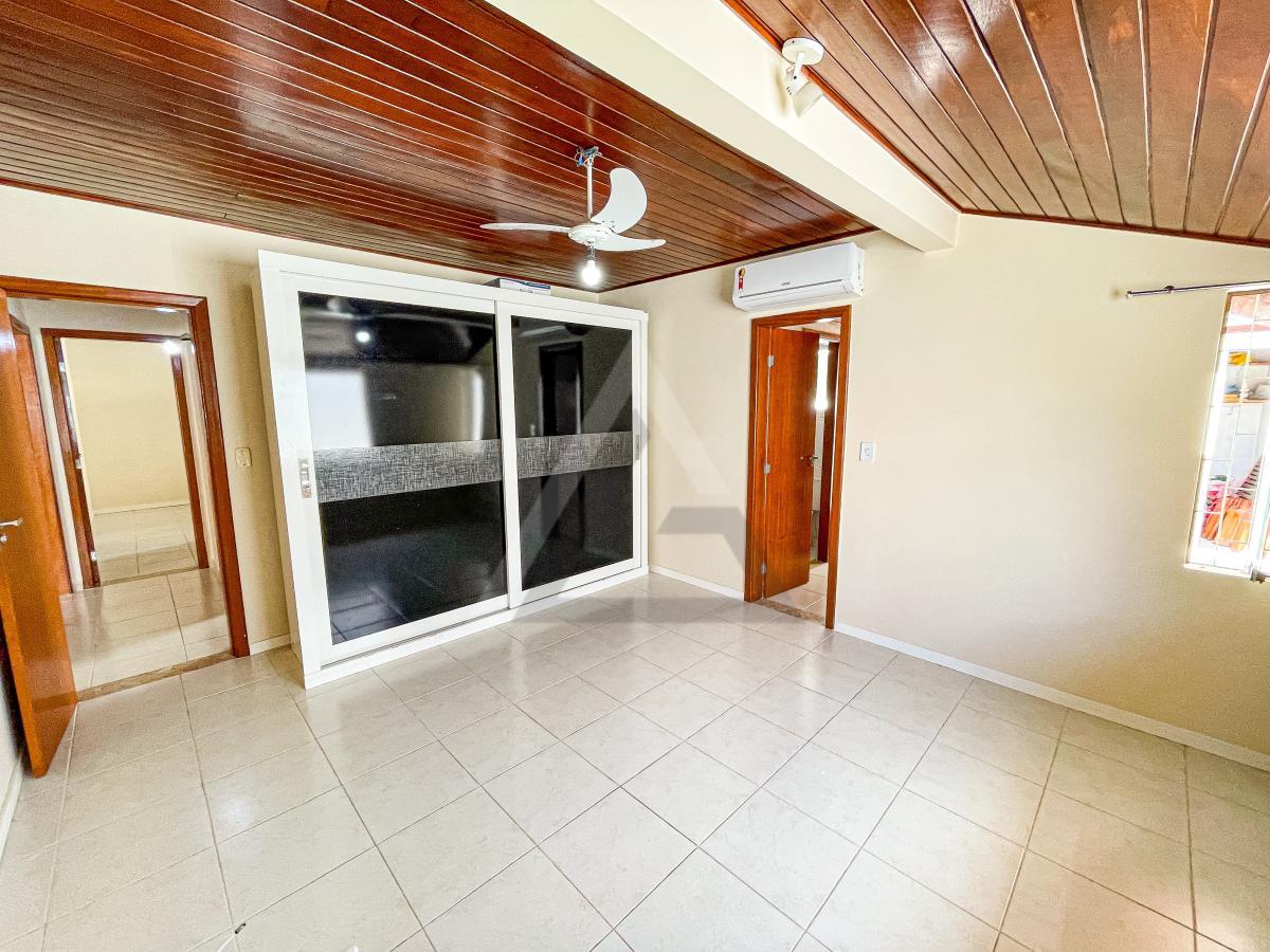 Casa à venda com 4 quartos, 182m² - Foto 16